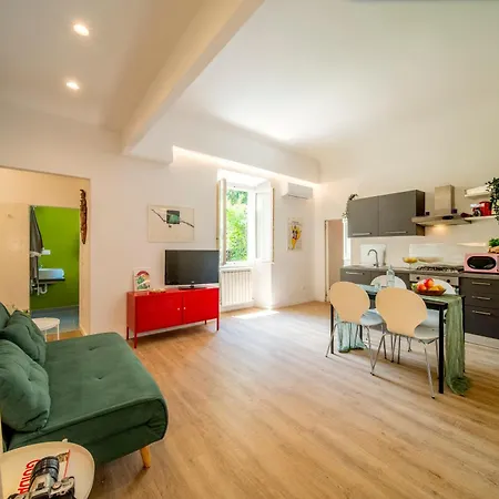 Macci Apartment Santa Croce-3